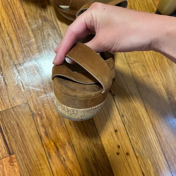 Michael kors brown wedges - Picture 10 of 10